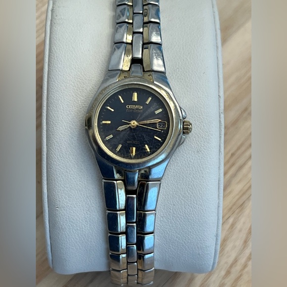 Citizen Eco-Drive Ladies Watch Two Tone Bracelet and Case Black Dial - Picture 5 of 11